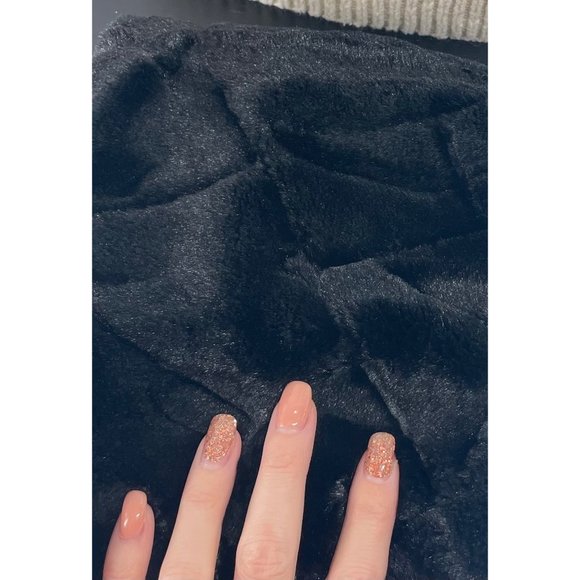 Modena Women's Black Faux Fur Infinity Snood Scarf - Picture 3 of 5